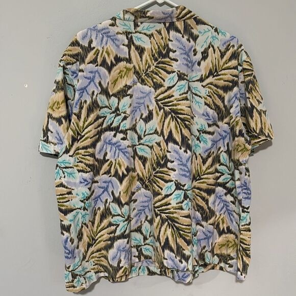 Cathy Daniel’s Vintage 90s Tropical Button Down - Picture 2 of 5